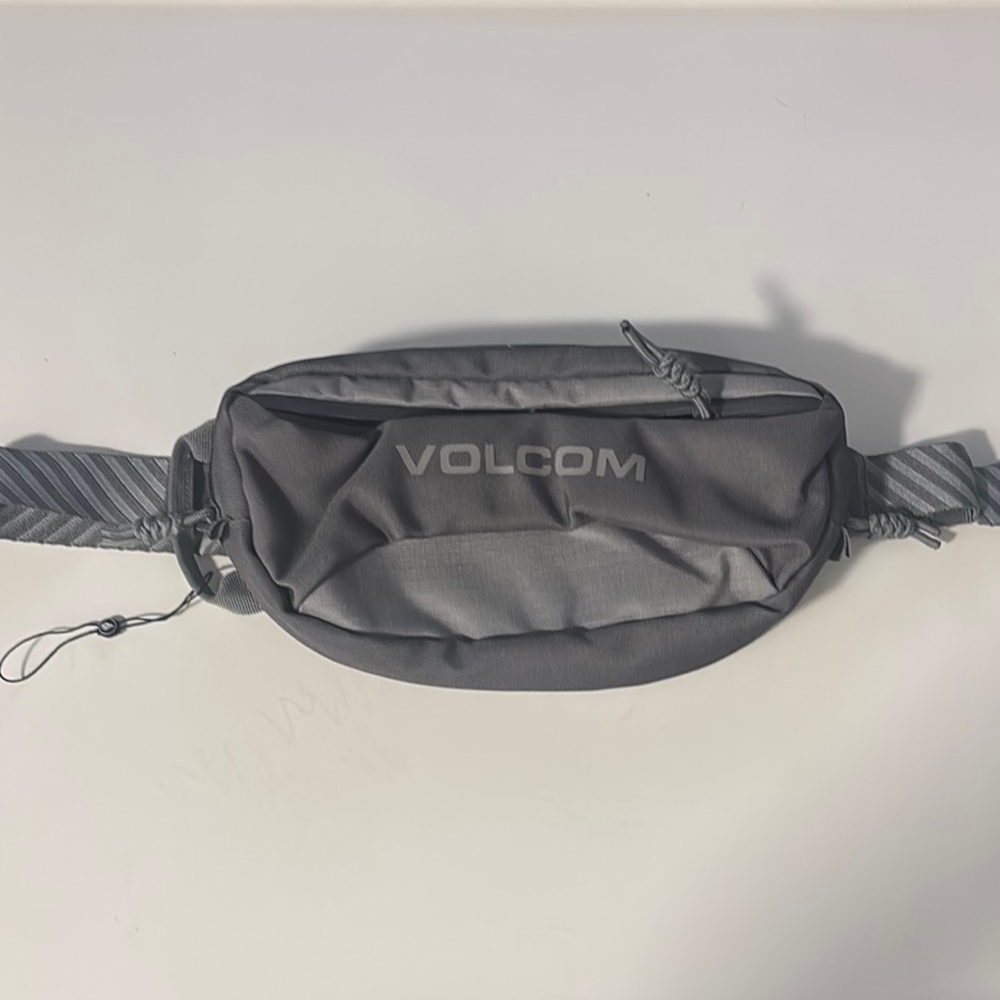 NEW Volcom Charcoal Belt Bag Unissex